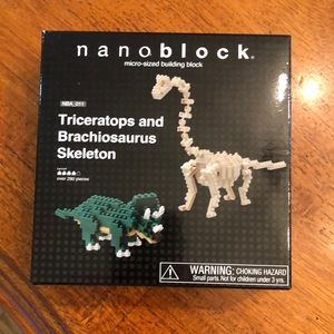 nanoblock micro-sized building block Triceratops Brachiosaurus Skeleton